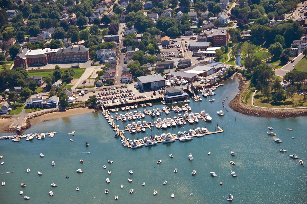 Brewer Plymouth Marine, MA | US Harbors