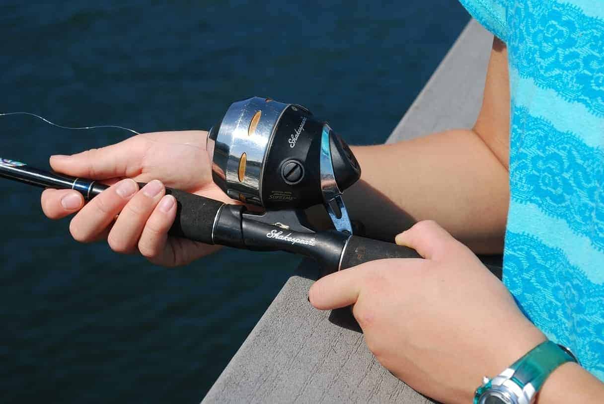 BEST spinning reel for Bass Fishing - Watch this before you buy