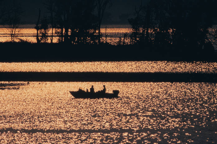 Boating on the Mississippi River